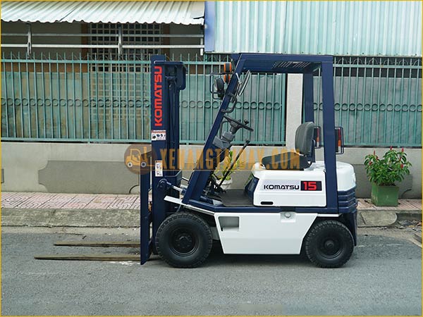 Xe nâng xăng Komatsu FG15-15 - Xe Nâng Hiếu Khuê - Công Ty TNHH Hiếu Khuê